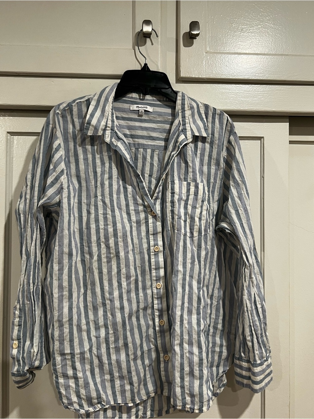 Madewell Women's Blue and White Striped Button-Down Shirt